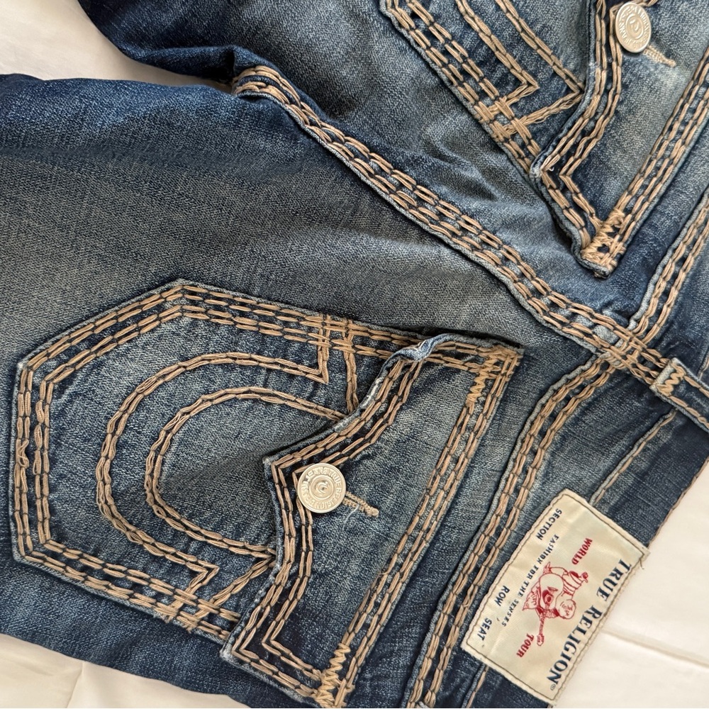 True Religion Dark Wash Embroidered Pocket Men's Jeans